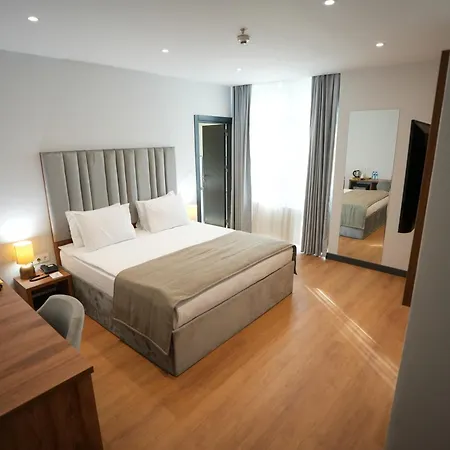 Business Life Guenesli 3* Istambul