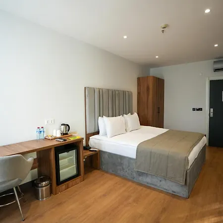 Business Life Güneşli Hotel