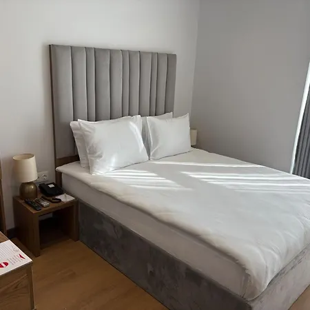 Business Life Güneşli
