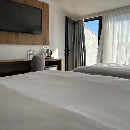 Business Life Güneşli 3* İstanbul