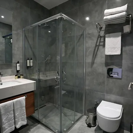 Business Life Güneşli
